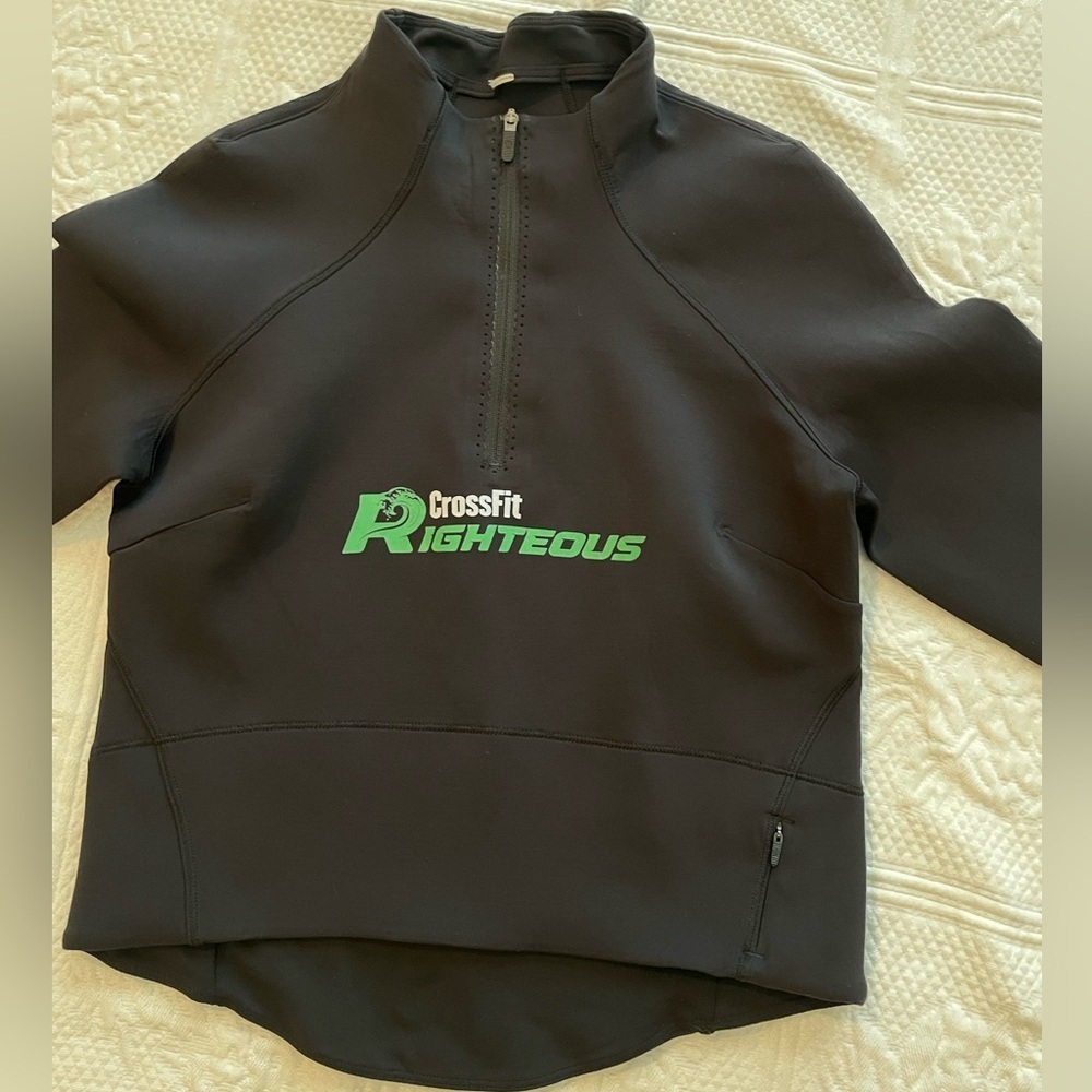 Lululemon Kicking Asphalt 1/2 Zip Mock Neck Long Sleeve Top Black 2 CrossFit Run